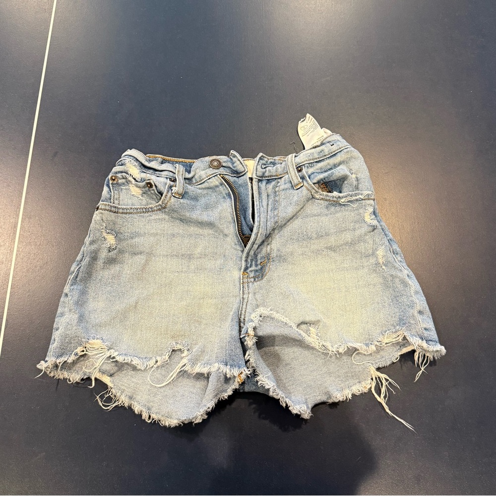 Abercrombie High Rise Short Curve Love Size:00 mint condition